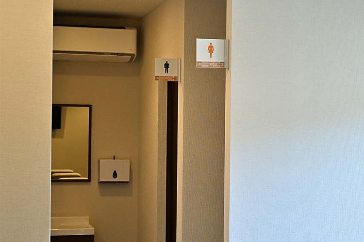 パウダールーム